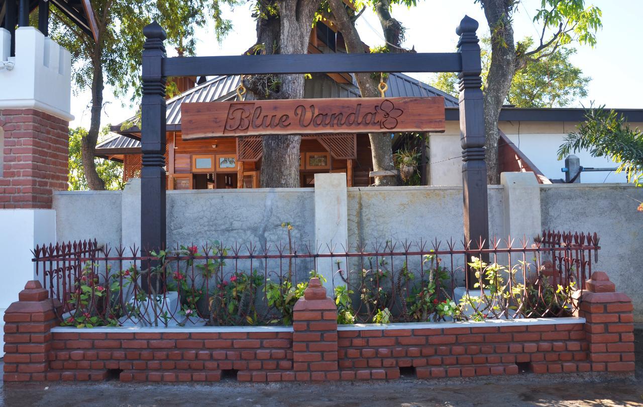 Blue Vanda Lodge Nyaungshwe Township Exterior photo