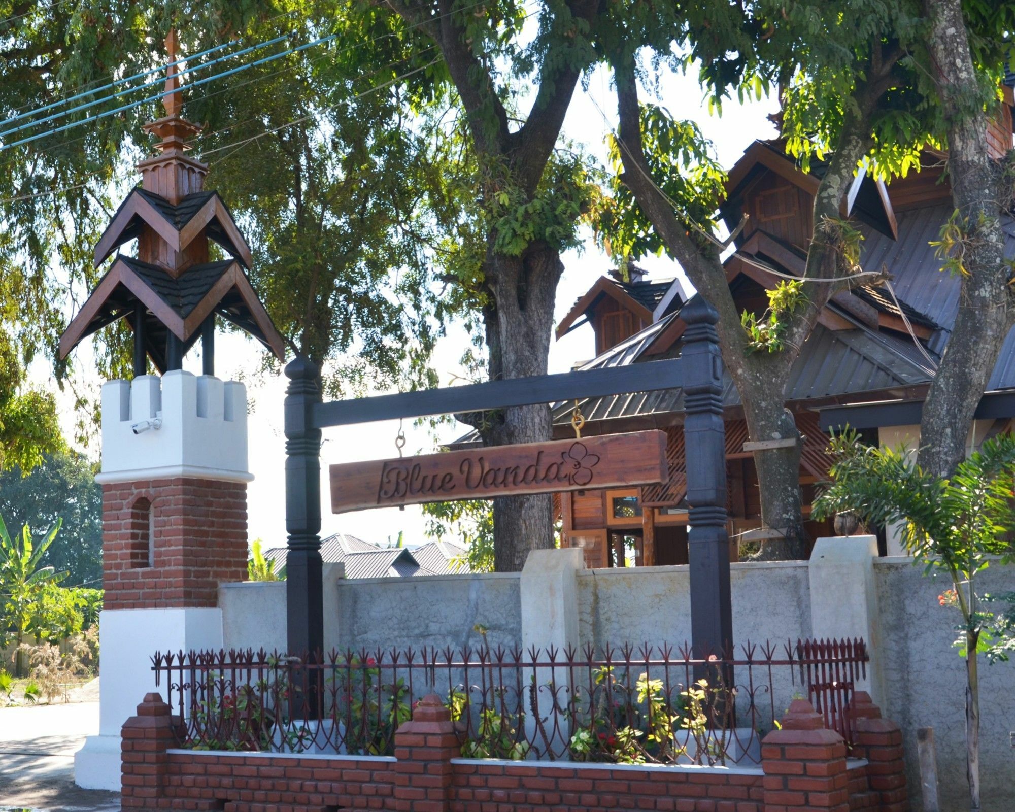 Blue Vanda Lodge Nyaungshwe Township Exterior photo