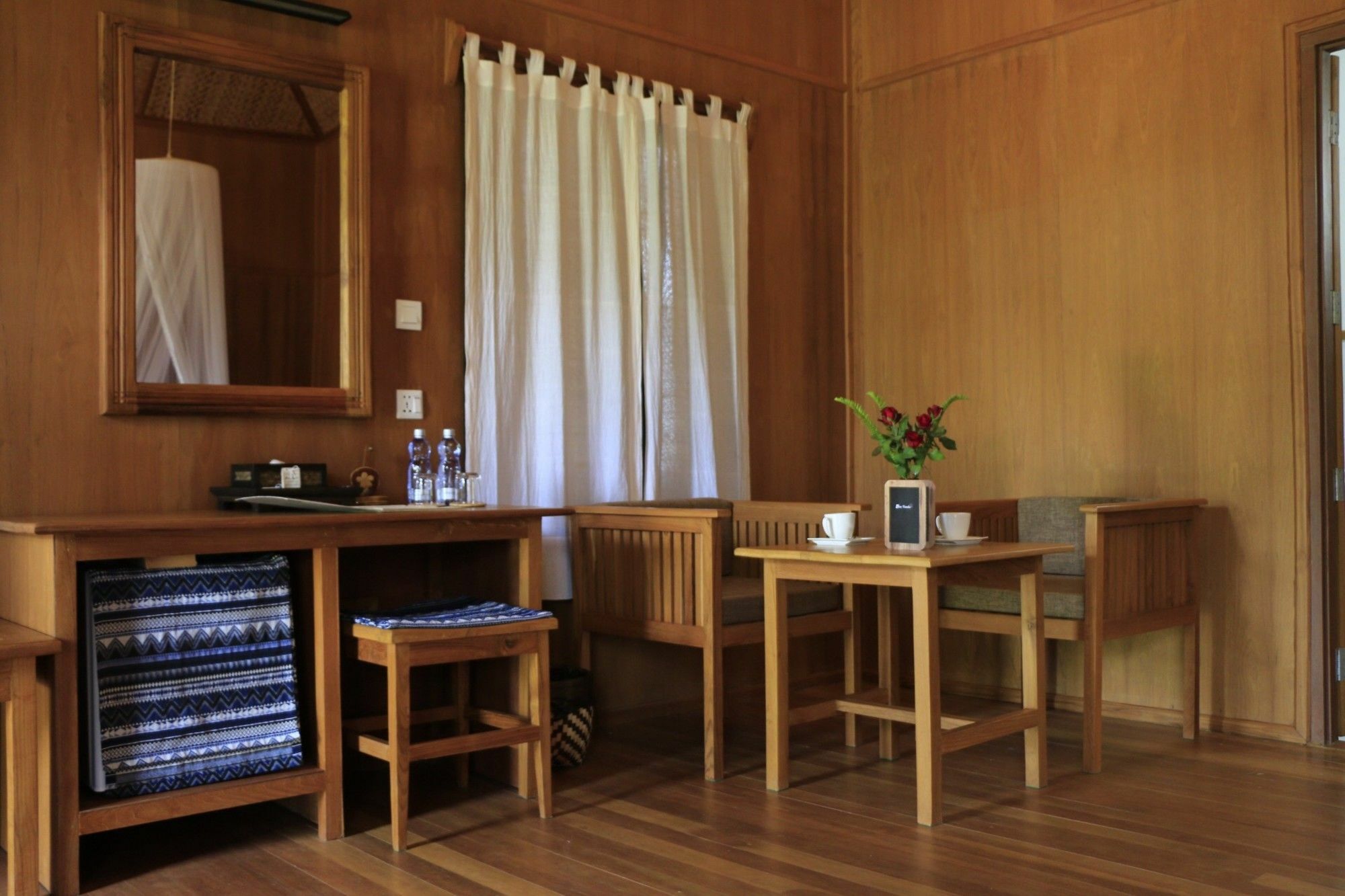 Blue Vanda Lodge Nyaungshwe Township Exterior photo